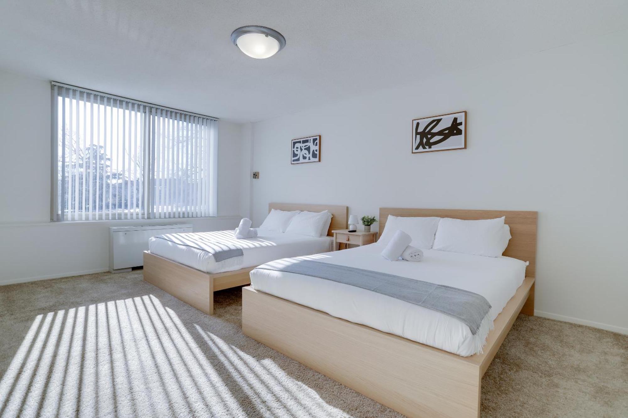Spacious 2 Bedrooms Apt @Crystal City With Gym Arlington Exterior foto